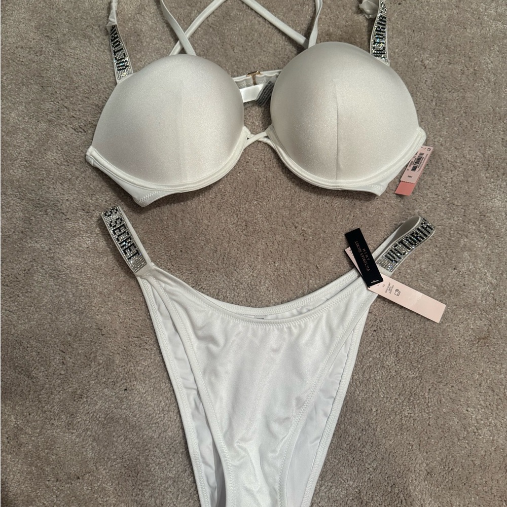 Victoria's Secret Bombshell push up shine strap Set